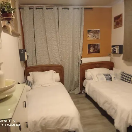 La Cour De J'anne - Geranium Casa de Férias